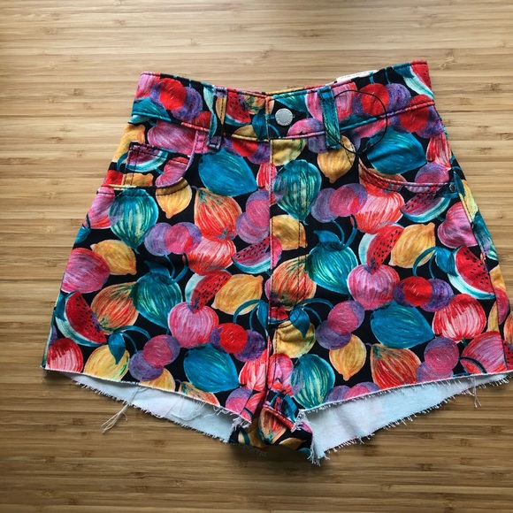 Zara Pants - Zara fruit denim hi rise shorts NWT size 0